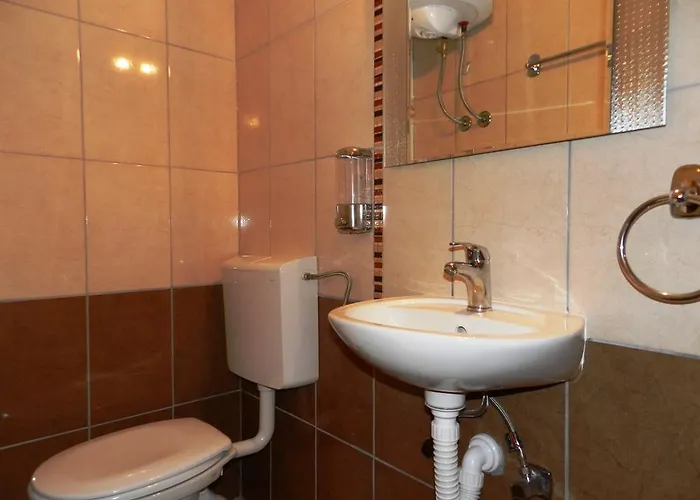 Alojamento de Acomodação e Pequeno-almoço Hum