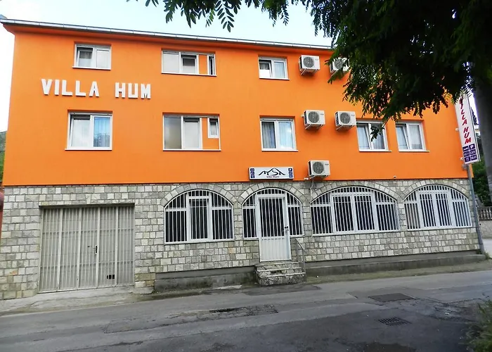 Alojamento de Acomodação e Pequeno-almoço Hum 3*